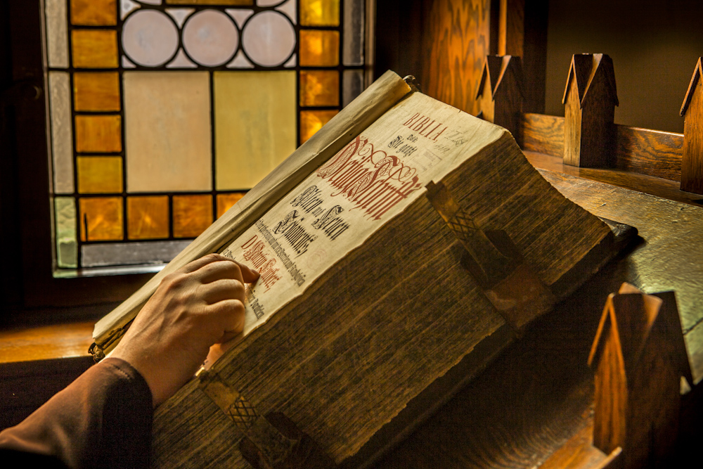 Zwiedzanie Biblioteki Bernardynów Bydgoskich